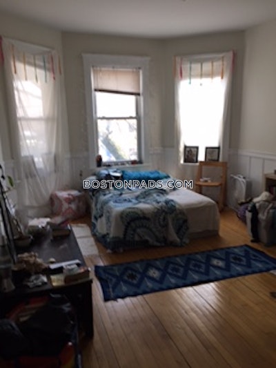 Allston Apartment for rent 4 Bedrooms 2 Baths Boston - $3,900