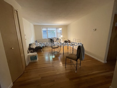 Brookline 2 Beds 1 Bath  Coolidge Corner - $2,995 No Fee