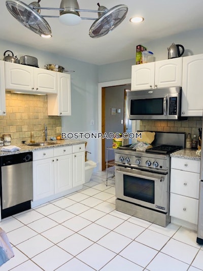 Fort Hill 2 Beds 1 Bath Boston - $3,250