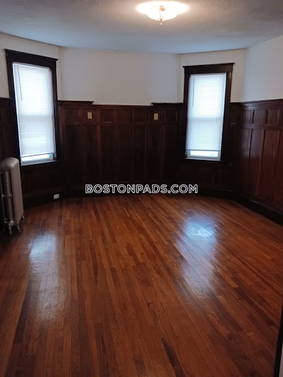 Mattapan 3 Beds 1 Bath Boston - $3,300