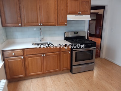 Medford 2 Beds  Tufts  Tufts - $2,600