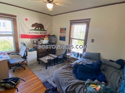 Medford 5 Beds 2 Baths  Tufts - $6,500