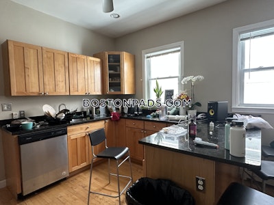 Mission Hill 4 Beds 1 Bath Boston - $6,700