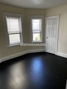 Roslindale Apartment for rent 3 Bedrooms 1 Bath Boston - $2,700