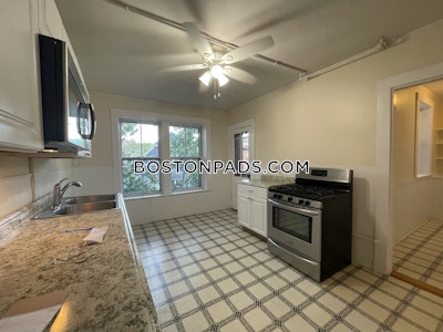 Cambridge Apartment for rent 3 Bedrooms 1 Bath  Porter Square - $3,600